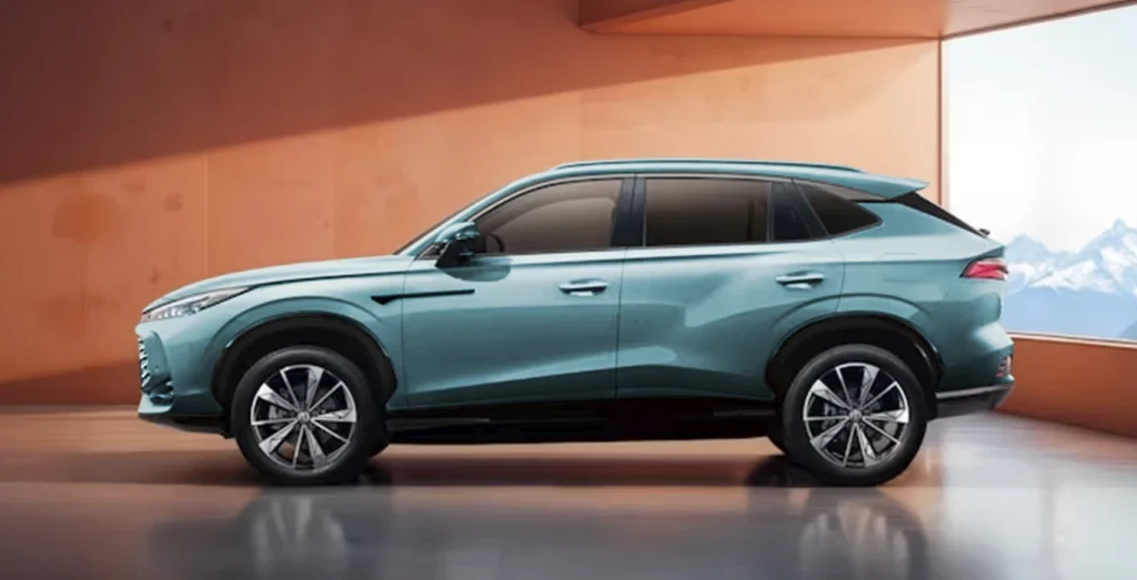 MG-HS-1.5-Hybrid-Comfort-lateral-verde